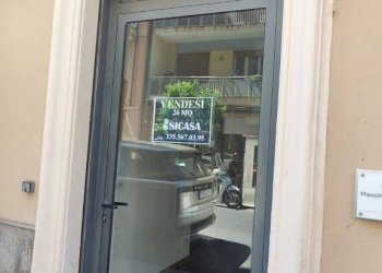 Facciata - Negozio corso Dante Alighieri, Alassio - foto 1