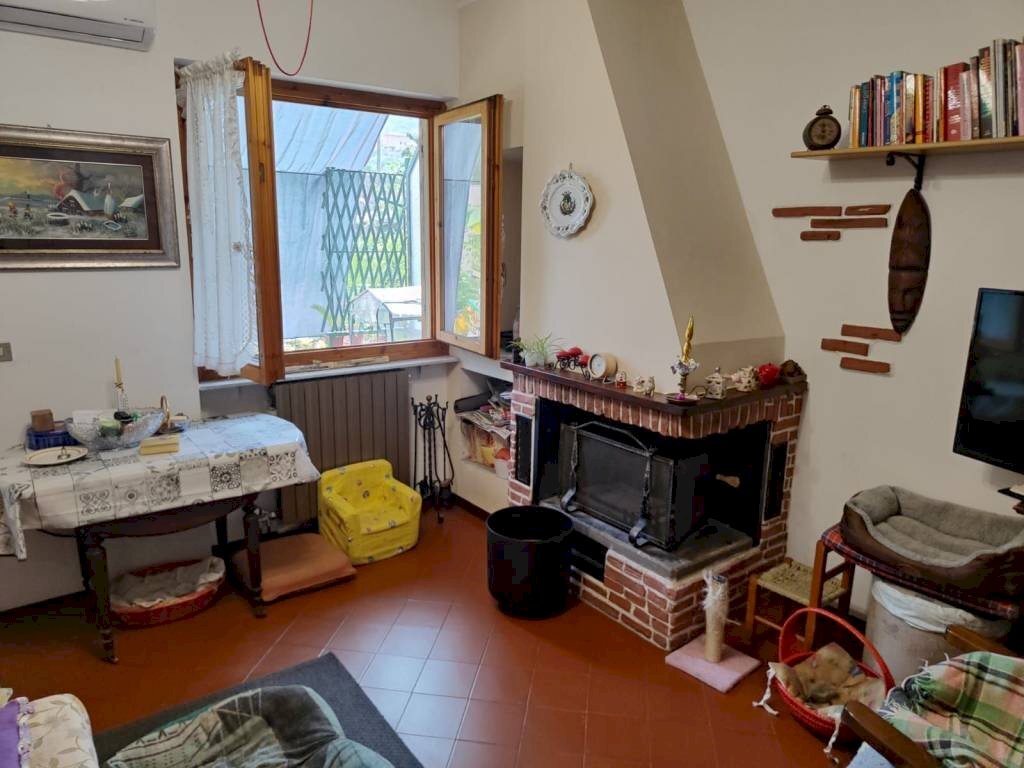 Salone - Villa a Schiera via Manfro e Merlini, Albenga - foto 2
