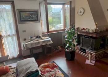Salone - Villa a Schiera via Manfro e Merlini, Albenga - foto 10