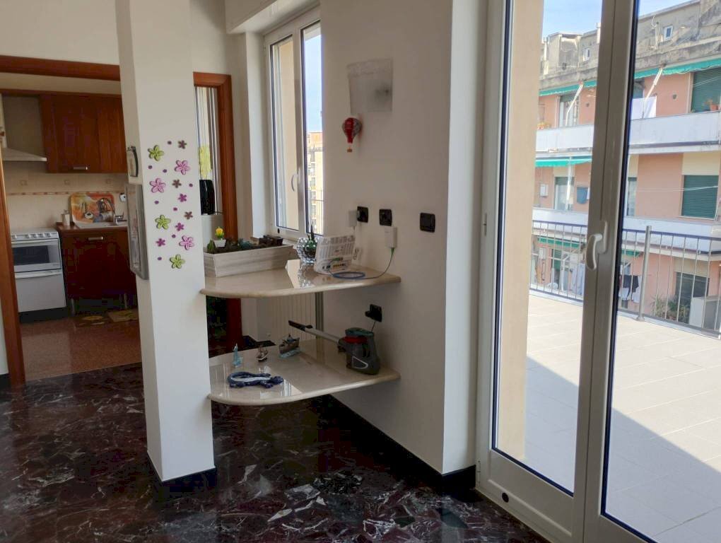 Cucina - Appartamento via Teglia, Genova (zona Bolzaneto) - foto 2