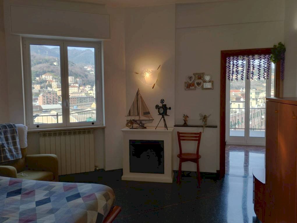 Salone - Appartamento via Teglia, Genova (zona Bolzaneto) - foto 3