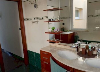 Bagno - Appartamento via Teglia, Genova (zona Bolzaneto) - foto 41