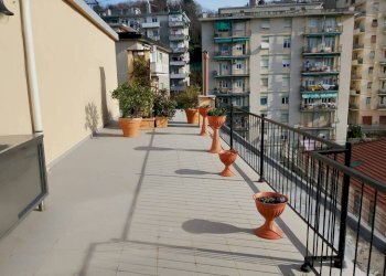 Terrazzo - Appartamento via Teglia, Genova (zona Bolzaneto) - foto 8