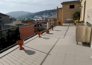 Terrazzo - Appartamento via Teglia, Genova (zona Bolzaneto) - foto 24