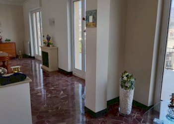 Salone - Appartamento via Teglia, Genova (zona Bolzaneto) - foto 27
