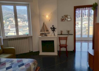 Camera da letto - Appartamento via Teglia, Genova (zona Bolzaneto) - foto 30