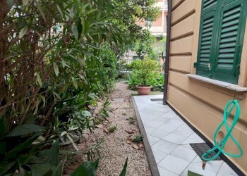 Giardino - Appartamento via Albaro, Genova (zona Albaro) - foto 2