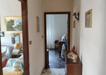 Corridoio - Trilocale salita Dante Conte, Genova (zona Sampierdarena) - foto 23