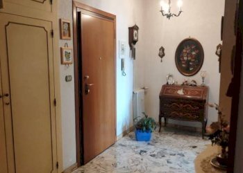 Ingresso - Trilocale salita Dante Conte, Genova (zona Sampierdarena) - foto 33