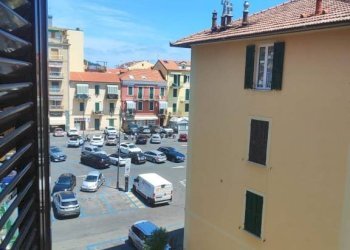 Vista - Trilocale piazza Tommaso e Elena Paccini, Alassio - foto 23