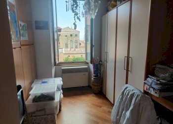 Camera da letto - Trilocale piazza Tommaso e Elena Paccini, Alassio - foto 24