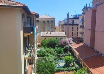 Vista - Trilocale piazza Tommaso e Elena Paccini, Alassio - foto 43
