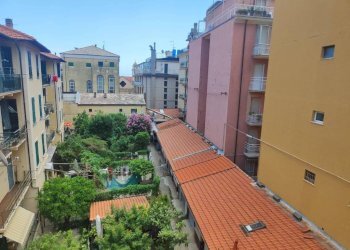 Vista - Trilocale piazza Tommaso e Elena Paccini, Alassio - foto 32