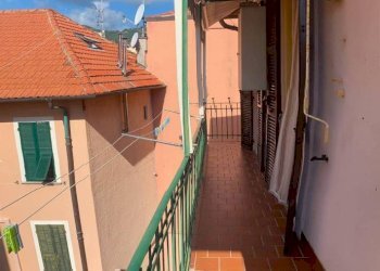 Vista - Trilocale piazza Tommaso e Elena Paccini, Alassio - foto 3