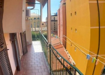 Vista - Trilocale piazza Tommaso e Elena Paccini, Alassio - foto 15