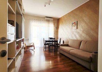 6 - One-room apartment Milano (neighborhood Porta Nuova) - photo 6
