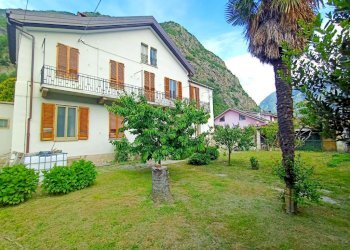 Villa via Duca D'Aosta, Verrès - foto 2
