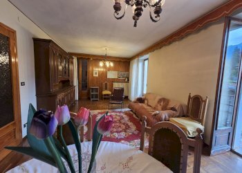 Soggiorno - Four-room apartment Via Angelo Barale, 69, Entracque - photo 1