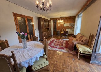 Soggiorno - Four-room apartment Via Angelo Barale, 69, Entracque - photo 2