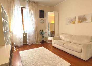 One-room apartment Via Bartolomeo Panizza, Milano (neighborhood Washington) - photo 4