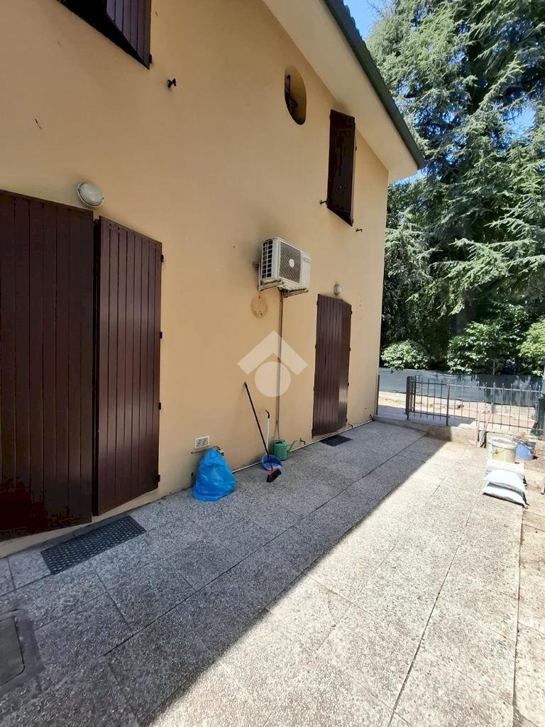 Terraced Villa Via del Faggiolo, Bologna (neighborhood Borgo Panigale) - photo 1