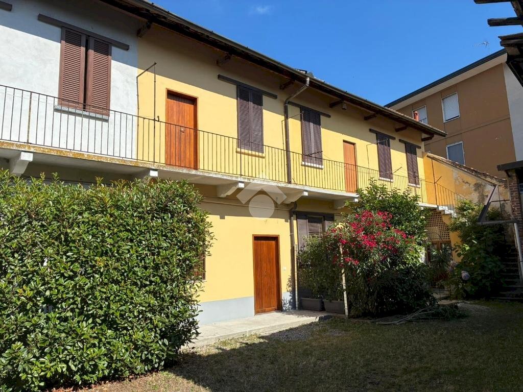 Rustic Via Francesco Petrarca, Corbetta - photo 1