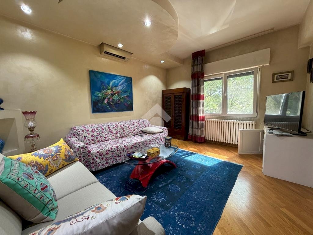 Four-room apartment Viale Storchi, Modena (neighborhood Circoscrizione 1) - photo 2
