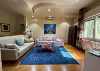 Four-room apartment Viale Storchi, Modena (neighborhood Circoscrizione 1) - photo 1