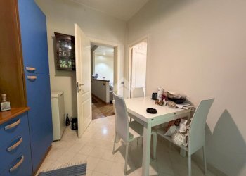 Four-room apartment Viale Storchi, Modena (neighborhood Circoscrizione 1) - photo 10