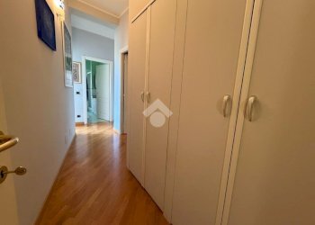 Four-room apartment Viale Storchi, Modena (neighborhood Circoscrizione 1) - photo 28