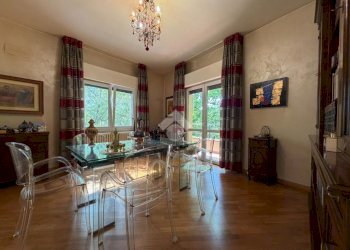 Four-room apartment Viale Storchi, Modena (neighborhood Circoscrizione 1) - photo 33