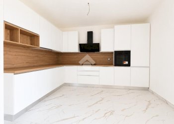 Three-room apartment Via Madre Teresa di Calcutta, San Mauro Pascoli - photo 4