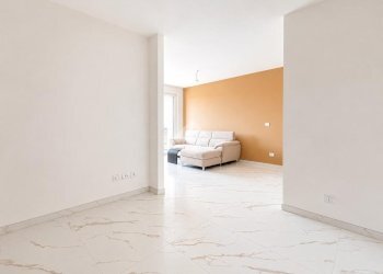 Three-room apartment Via Madre Teresa di Calcutta, San Mauro Pascoli - photo 5