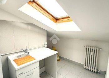 Four-room apartment Via Alessandro Volta, Legnano - photo 18