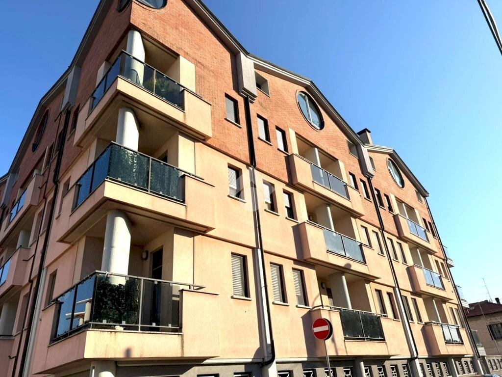 Two-room apartment Via Marsala, Legnano - photo 1