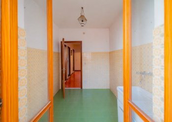 Four-room apartment Via Roma, Caraglio - photo 8