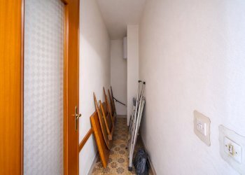 Four-room apartment Via Roma, Caraglio - photo 16