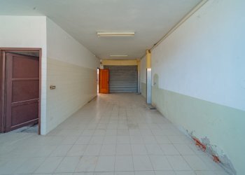 Four-room apartment Via Roma, Caraglio - photo 25