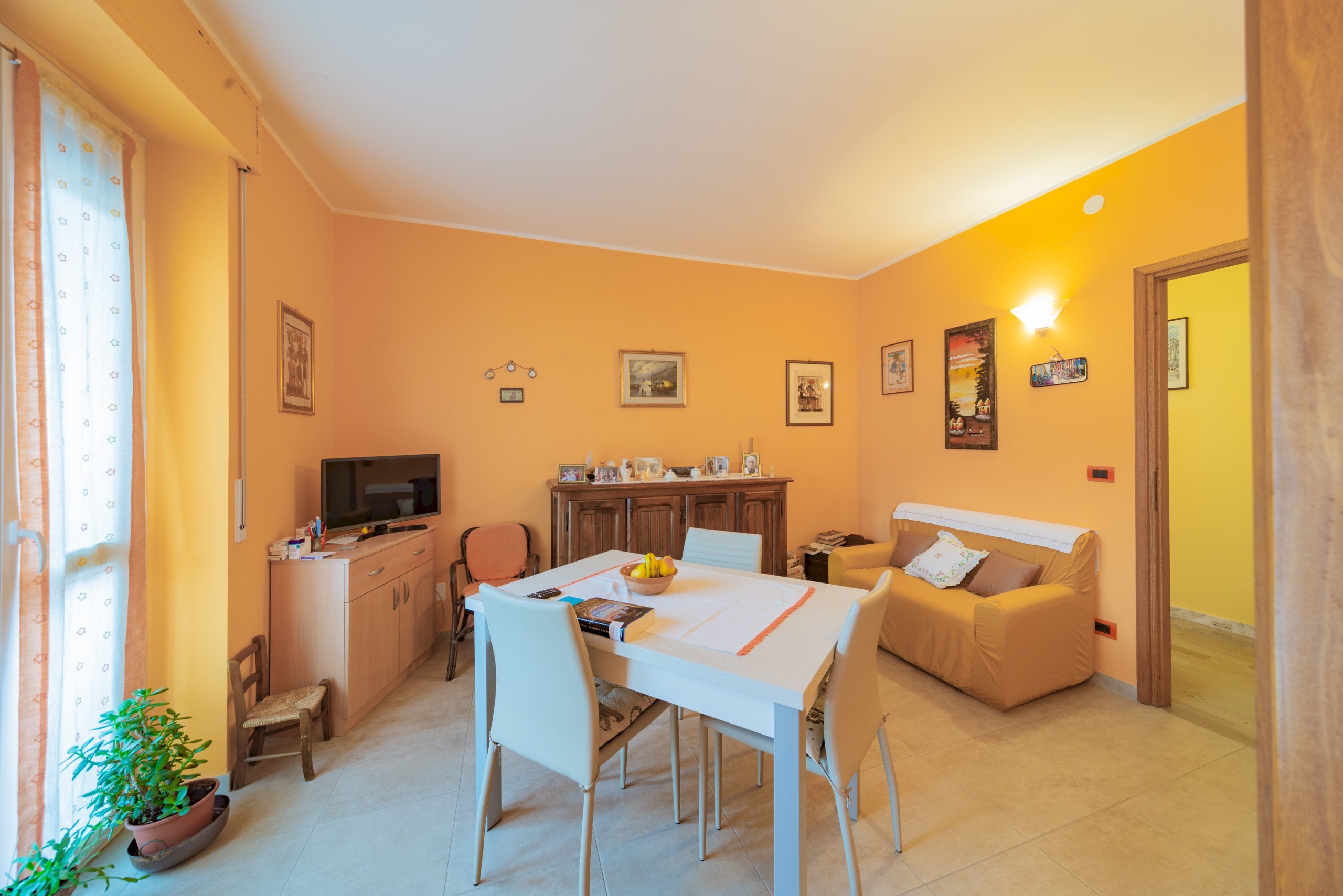 Four-room apartment Via Roma, Caraglio - photo 3