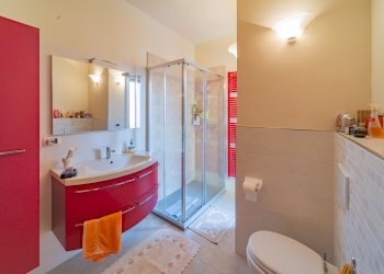 Four-room apartment Via Roma, Caraglio - photo 22