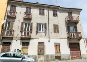 Trilocale Via Ruffino Aliora, Casale Monferrato - foto 1