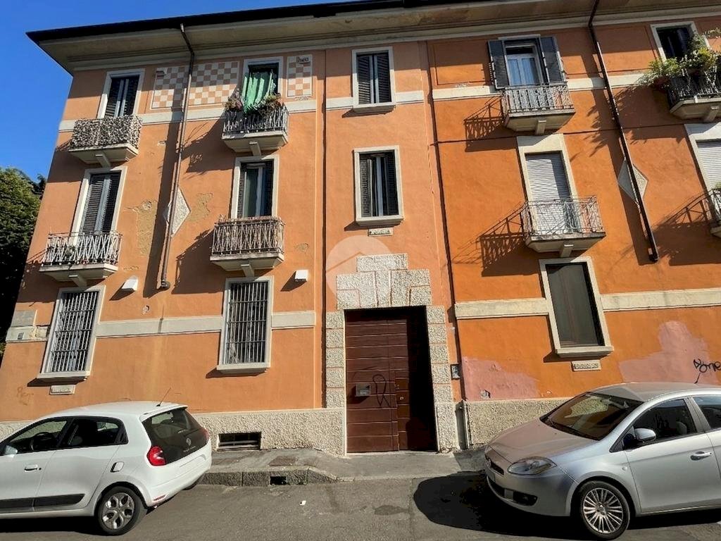 One-room apartment Via Luigi Cadorna, Corsico - photo 1