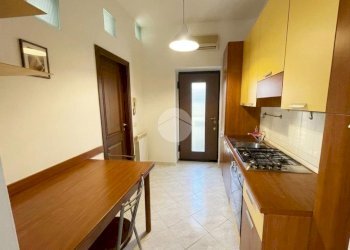 One-room apartment Via Luigi Cadorna, Corsico - photo 4