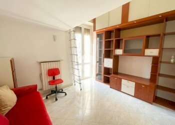 One-room apartment Via Luigi Cadorna, Corsico - photo 8