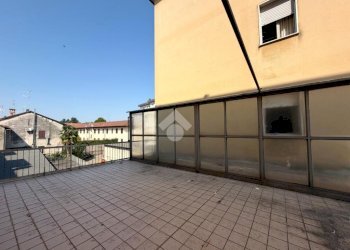 Three-room apartment Vicolo Dossena, Rescaldina - photo 5