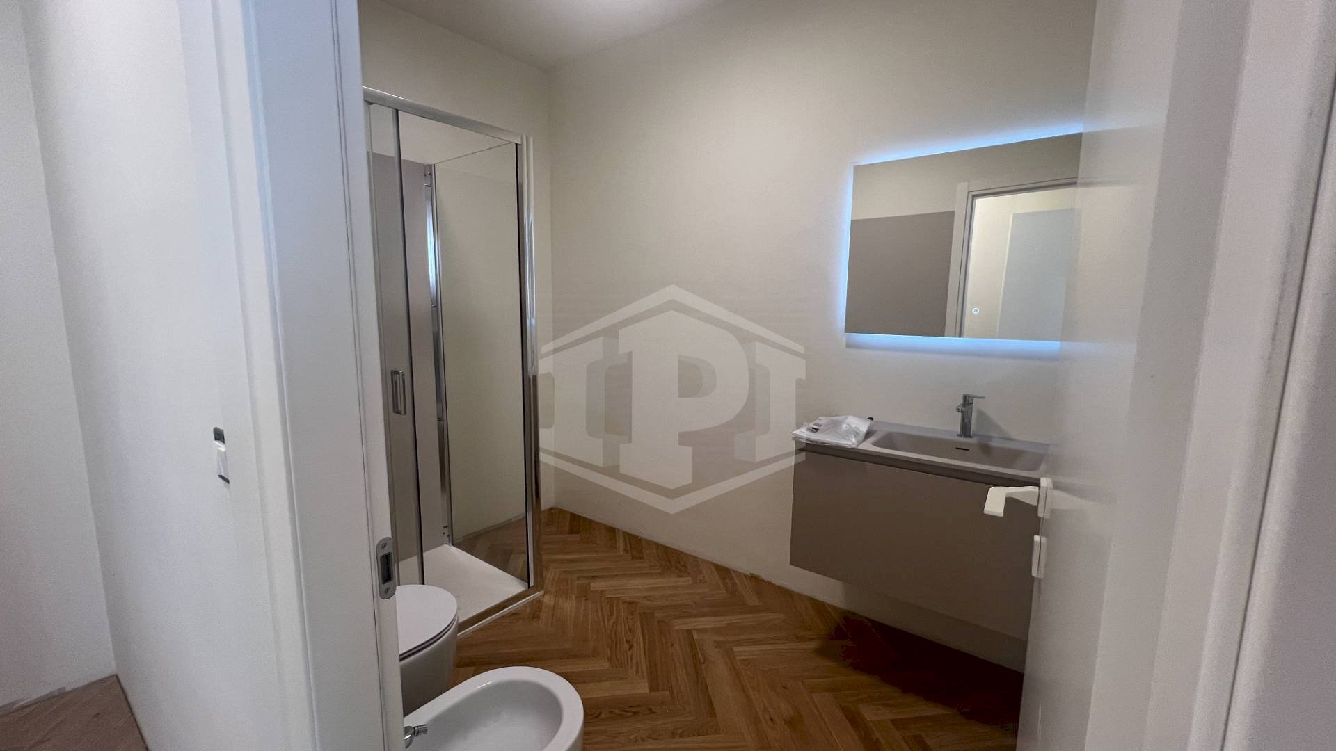 One-room apartment Via San Pier Grisologo, Imola - photo 3