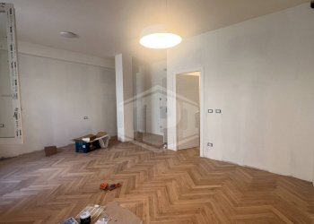 One-room apartment Via San Pier Grisologo, Imola - photo 2