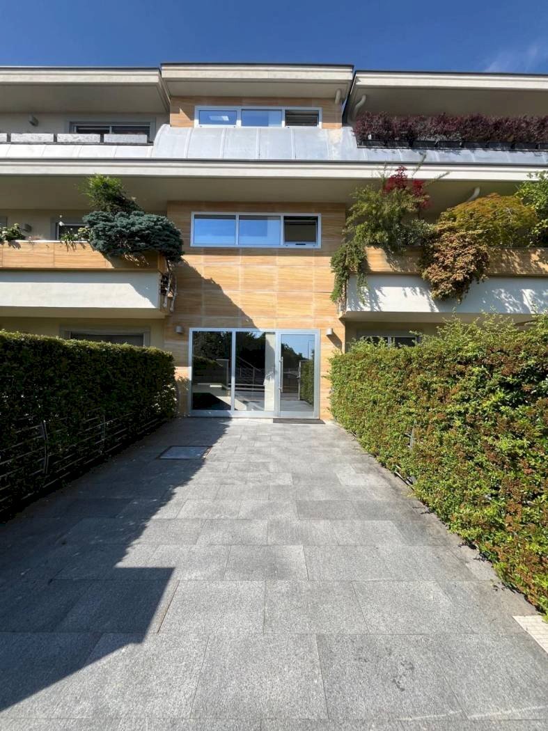 Quadrilocale Via Carolina Invernizio, 15, Cuneo (zona San Paolo) - foto 1