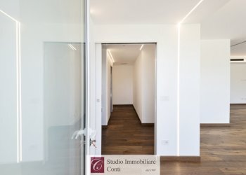 Three-room apartment Via della Pineta, Varazze - photo 12