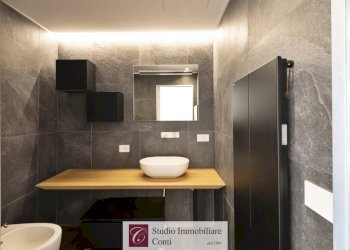 Three-room apartment Via della Pineta, Varazze - photo 13